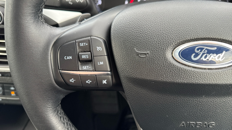 Ford Focus 1.0 EcoBoost 125 Zetec 5dr Auto Petrol Hatchback
